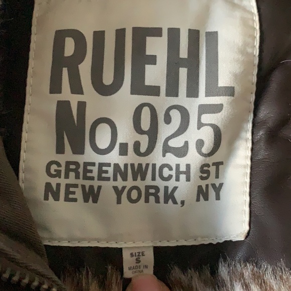 Jacket - Picture 5 of 16